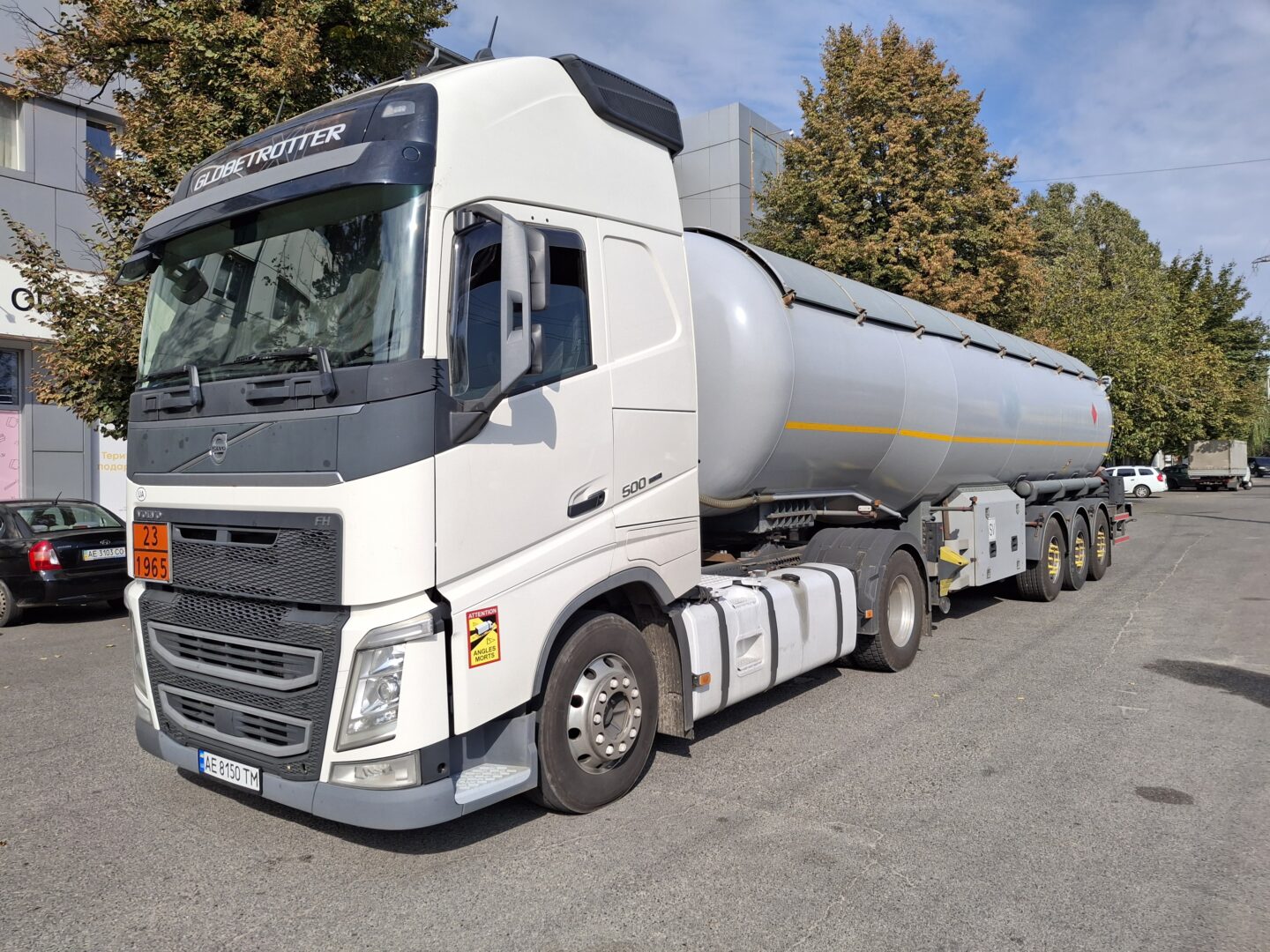 CENTER GAZ & LINQO: integrated fleet solutions in hazardous cargo transportation